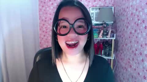 Joana online show from December 5, 7:54 pm