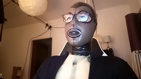 The sweetest toy online show from February 3, 10:00 pm