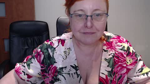 Joanna and Greg online show from January 15, 3:39 pm