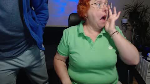 Joanna and Greg online show from September 28, 8:42 am