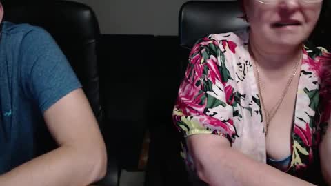 Joanna and Greg online show from October 28, 9:35 am