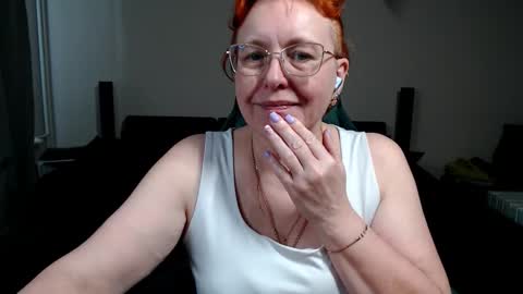 Joanna and Greg online show from March 13, 9:05 am