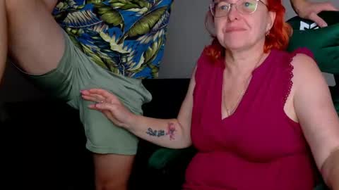 Joanna and Greg online show from July 11, 7:33 am