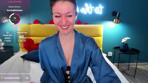 Joan online show from March 9, 1:31 am