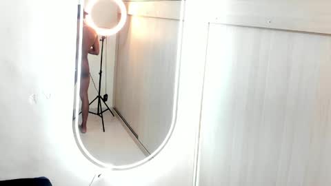 Snapshot of joao_da_silva19 chatting on June 3, 2:33 pm Joao Da Silva online show from June 3, 2:33 pm