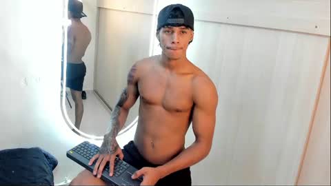 Snapshot of joao_da_silva19 chatting on June 10, 1:21 pm Joao Da Silva online show from June 10, 1:21 pm