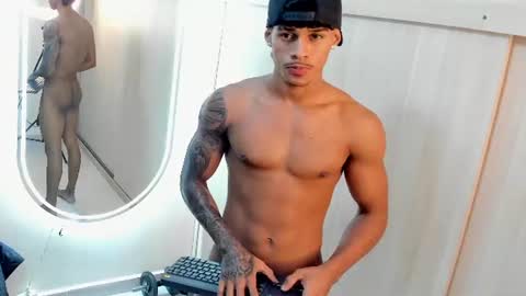 Snapshot of joao_da_silva19 chatting on June 14, 2:24 am Joao Da Silva online show from June 14, 2:24 am
