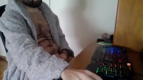 joaodias_18 online show from February 17, 2:48 pm