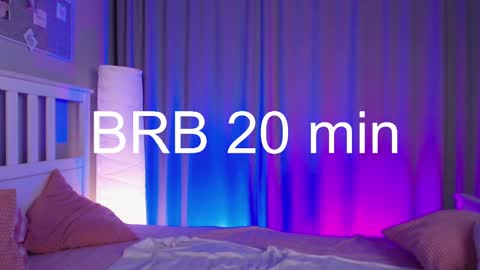 Snapshot of jocelyn_lane chatting on February 26, 3:30 pm Amina online show from February 26, 3:30 pm