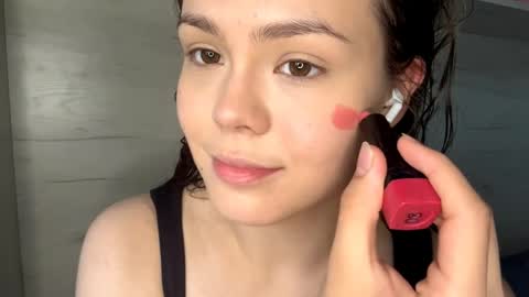 Snapshot of jodeesolarz chatting on April 8, 10:37 am Mila online show from April 8, 10:37 am