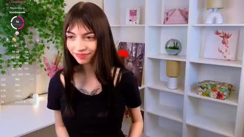 Snapshot of jodiewaeckerlin chatting on September 19, 4:29 pm Eva online show from September 19, 4:29 pm