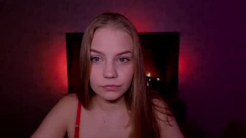 Snapshot of jodiewithgreen chatting on September 20, 8:43 pm Jodie 3 returning TODAY online show from September 20, 8:43 pm