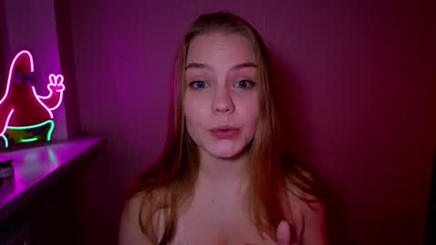 Snapshot of jodiewithgreen chatting on October 12, 8:52 pm Jodie 3 returning TODAY online show from October 12, 8:52 pm