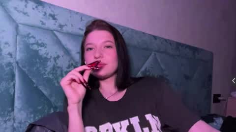 Snapshot of jodycunard chatting on March 17, 3:26 pm Sarah online show from March 17, 3:26 pm