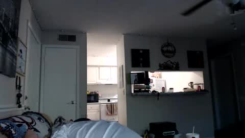 Snapshot of joe7168 chatting on March 25, 10:16 pm joe7168 online show from March 25, 10:16 pm