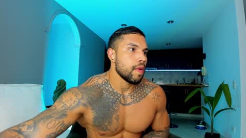 joe_esthetic online show from January 14, 12:00 am