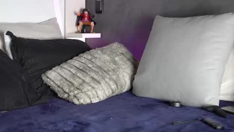 joe_steel1 online show from December 14, 4:23 pm