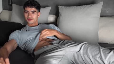 Snapshot of joe_steel1 chatting on February 27, 4:01 am joe_steel1 online show from February 27, 4:01 am