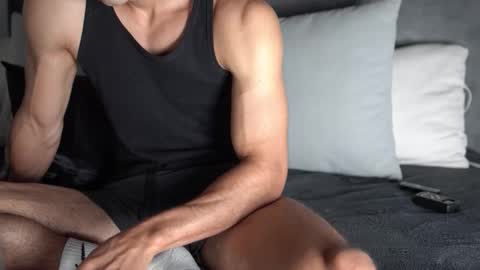 Snapshot of joe_steel1 chatting on March 12, 5:30 pm joe_steel1 online show from March 12, 5:30 pm