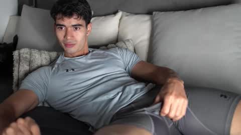Snapshot of joe_steel1 chatting on March 15, 10:27 pm joe_steel1 online show from March 15, 10:27 pm