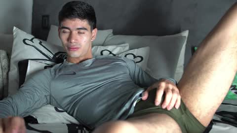 Snapshot of joe_steel1 chatting on April 3, 7:56 pm joe_steel1 online show from April 3, 7:56 pm