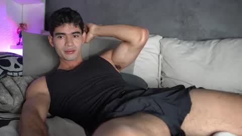 Snapshot of joe_steel1 chatting on July 4, 11:55 pm joe_steel1 online show from July 4, 11:55 pm