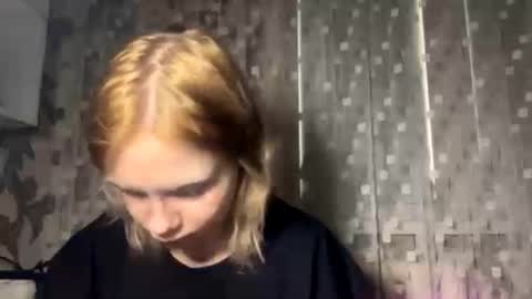 Aurora online show from February 10, 11:36 am