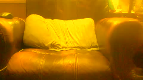 joeblow61616 online show from December 4, 12:36 pm