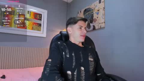 Snapshot of joebranco chatting on June 18, 2:56 am JOE online show from June 18, 2:56 am