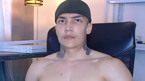 Snapshot of joeh_jonas chatting on October 12, 9:03 pm joeh_jonas online show from October 12, 9:03 pm