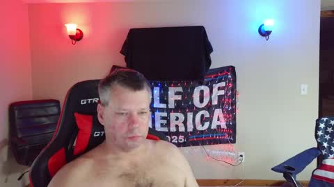 Snapshot of joejoe__ chatting on April 6, 12:28 pm joejoe__ online show from April 6, 12:28 pm
