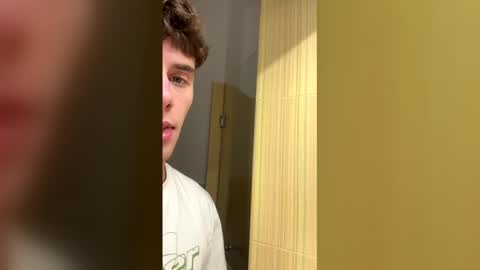 Snapshot of joel_friendly chatting on March 2, 12:23 pm JOEL online show from March 2, 12:23 pm