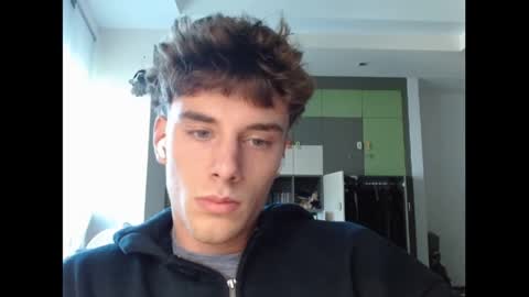 Snapshot of joel_friendly chatting on March 6, 2:46 pm JOEL online show from March 6, 2:46 pm