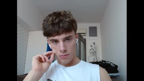 Snapshot of joel_friendly chatting on March 8, 2:21 pm JOEL online show from March 8, 2:21 pm