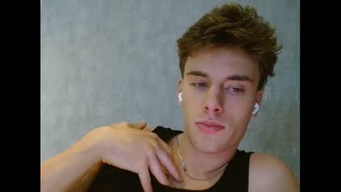 Snapshot of joel_friendly chatting on March 19, 11:58 am JOEL online show from March 19, 11:58 am