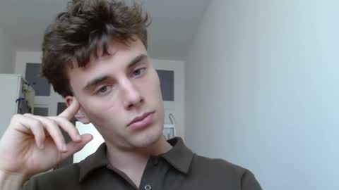 Snapshot of joel_friendly chatting on March 23, 10:19 am JOEL online show from March 23, 10:19 am