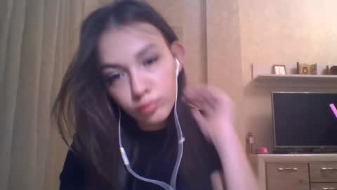 Jennifer online show from November 6, 5:58 pm