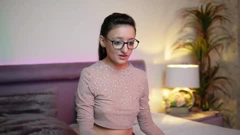 Snapshot of joelleapril chatting on October 13, 8:31 pm Joelle online show from October 13, 8:31 pm