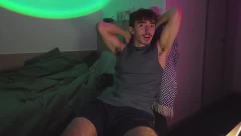 JoeOsulli online show from November 5, 8:09 pm