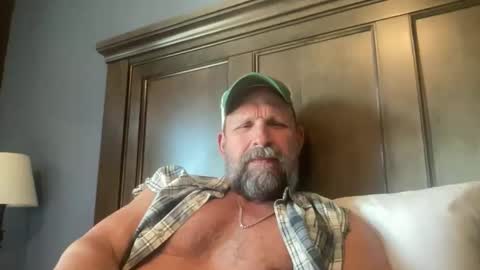 joestros online show from May 18, 8:36 pm