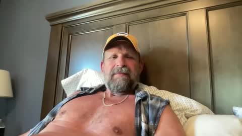 joestros online show from June 10, 8:30 pm