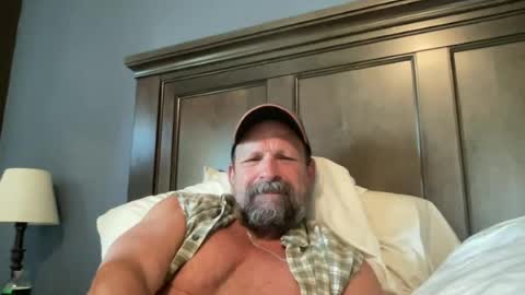 joestros online show from June 15, 3:14 pm