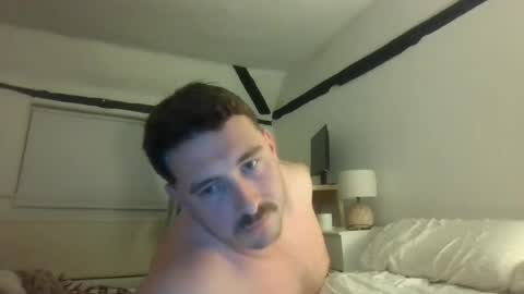 Snapshot of joey7892 chatting on July 15, 10:48 pm joey7892 online show from July 15, 10:48 pm