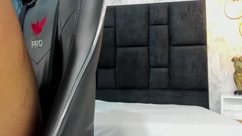     online show from January 21, 4:21 am