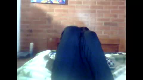 Snapshot of johan70nsexy chatting on October 24, 5:37 am johan70nsexy online show from October 24, 5:37 am