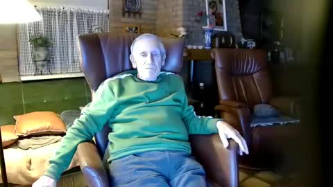 johan7 heet online show from December 5, 7:06 pm