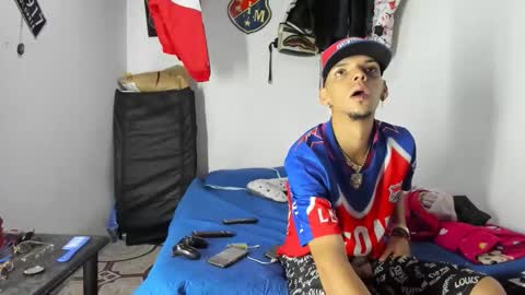 johan_and_antonella online show from February 18, 5:47 am