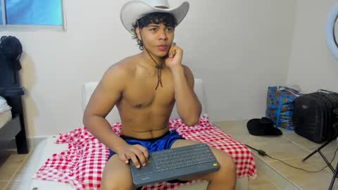 Snapshot of johan_beley_7k chatting on December 30, 2:51 pm Johan Beley online show from December 30, 2:51 pm