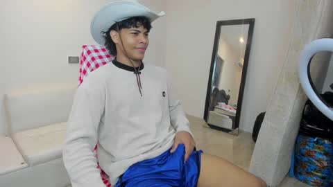 Snapshot of johan_beley_7k chatting on December 30, 10:34 pm Johan Beley online show from December 30, 10:34 pm