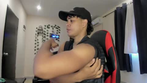 Snapshot of johan_beley_7k chatting on October 5, 4:49 pm Johan Beley online show from October 5, 4:49 pm